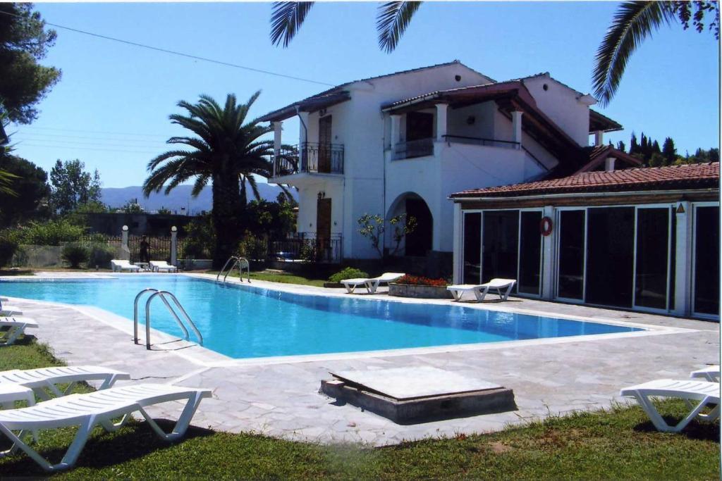 Loula Apartments Sidari Room photo